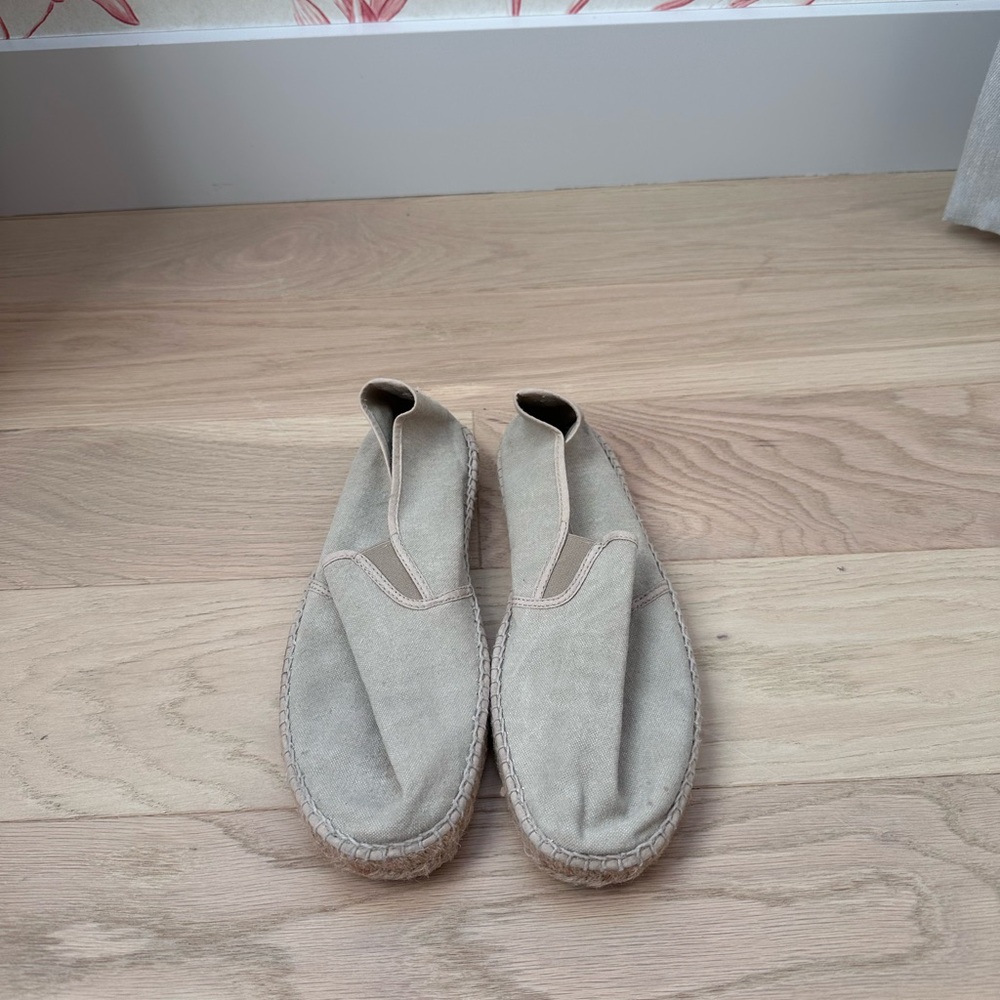 Elegant Beige Espadrilles for Women